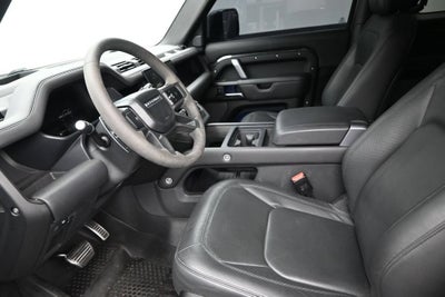 2023 Land Rover Defender V8