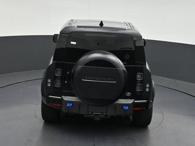 2023 Land Rover Defender V8