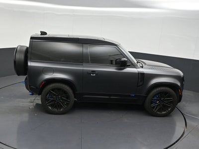 2023 Land Rover Defender V8