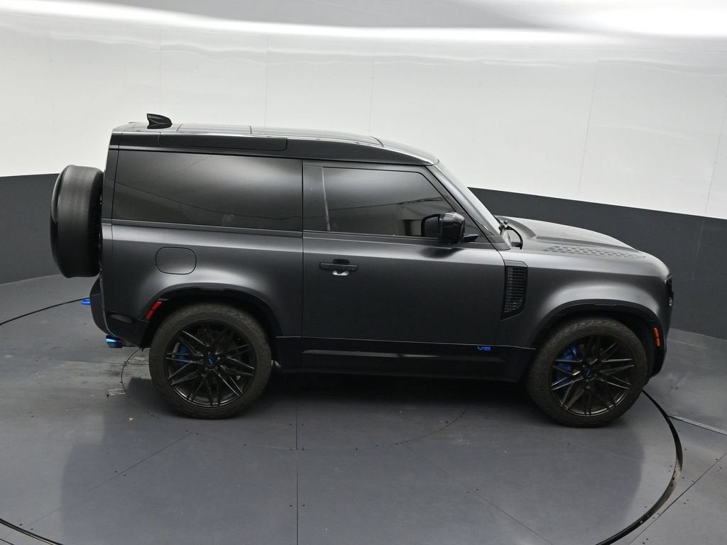 2023 Land Rover Defender V8