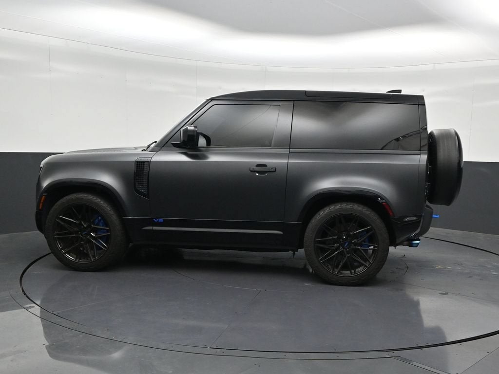 2023 Land Rover Defender V8