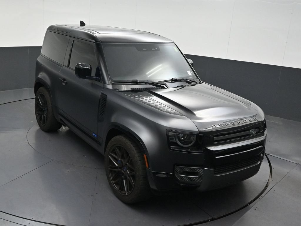2023 Land Rover Defender V8