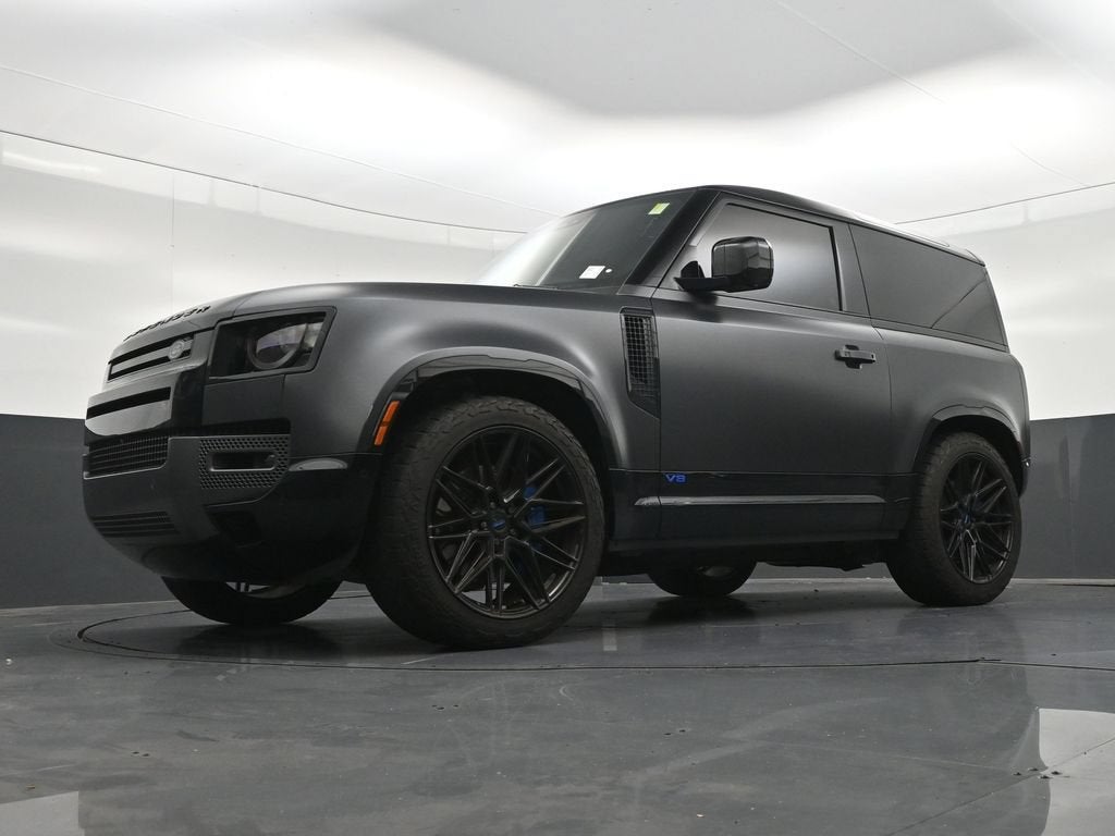 2023 Land Rover Defender V8