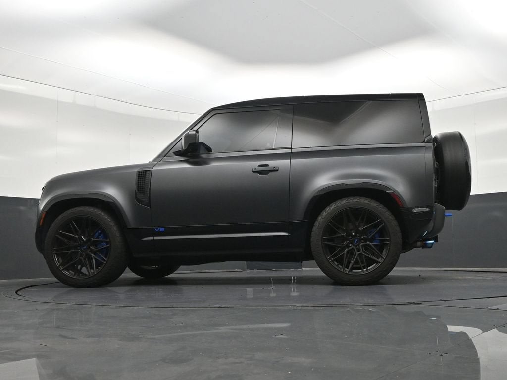 2023 Land Rover Defender V8