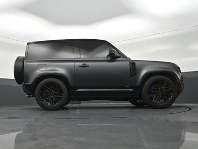 2023 Land Rover Defender V8