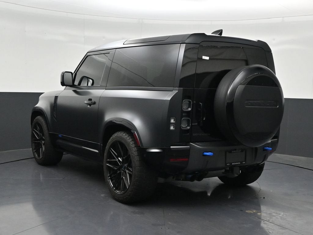 2023 Land Rover Defender V8