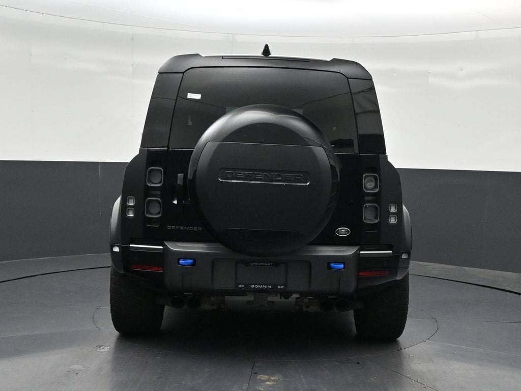 2023 Land Rover Defender V8