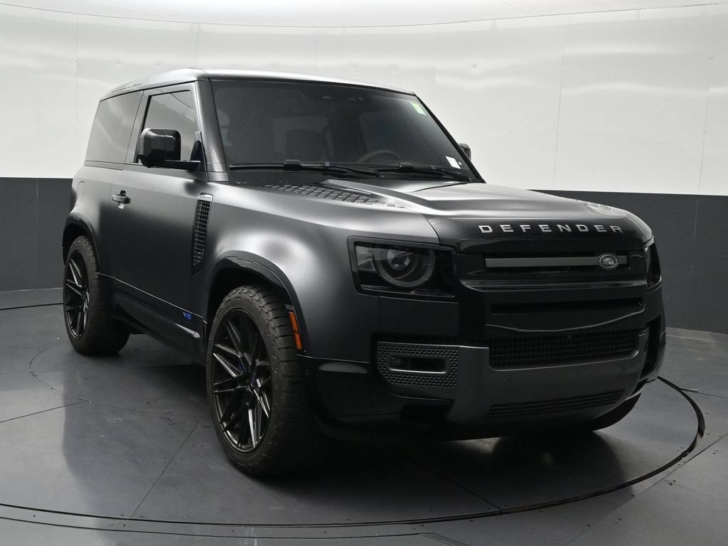 2023 Land Rover Defender V8