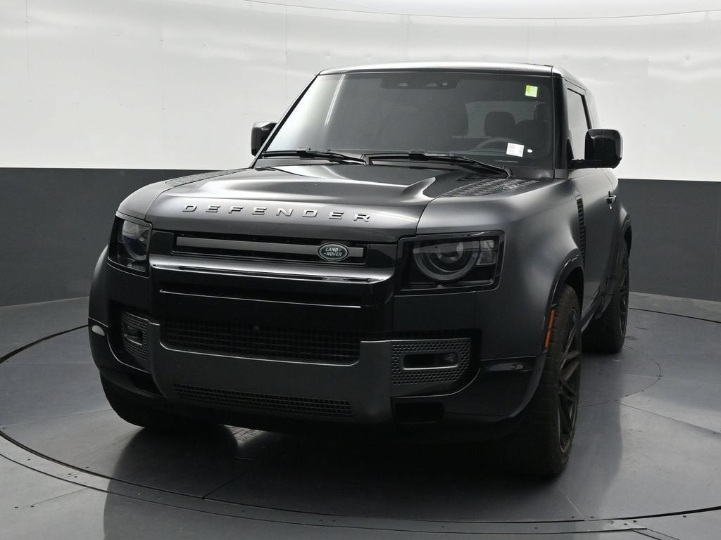 2023 Land Rover Defender V8