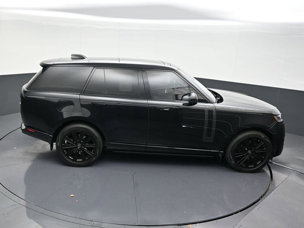 2023 Land Rover Range Rover SE