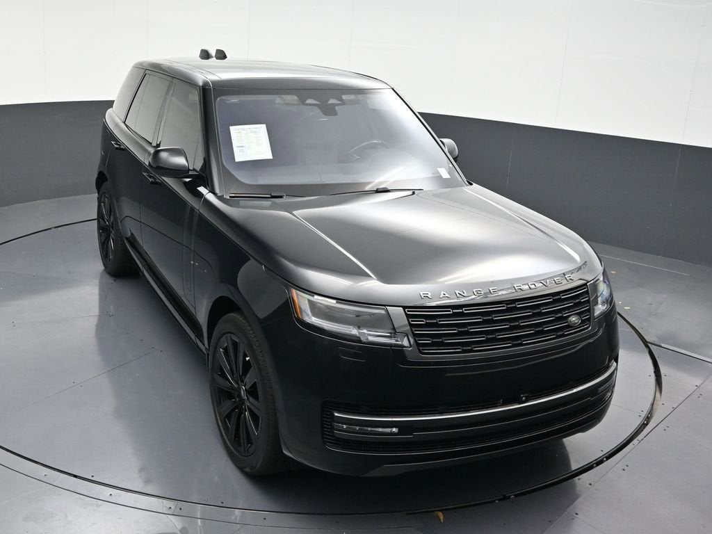 2023 Land Rover Range Rover SE
