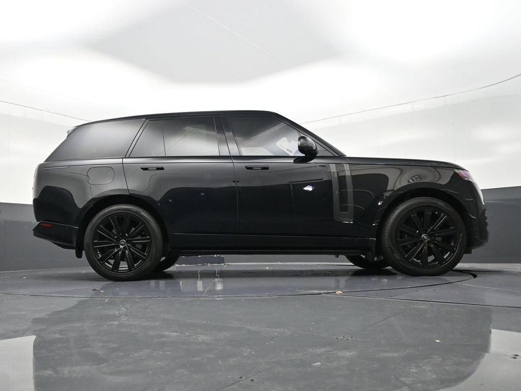 2023 Land Rover Range Rover SE