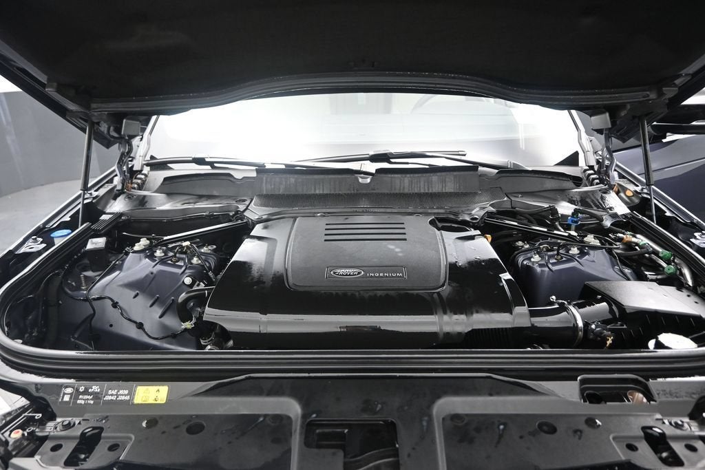 2024 Land Rover Discovery P300 S