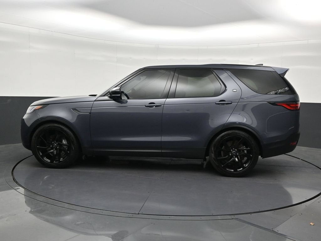 2024 Land Rover Discovery P300 S