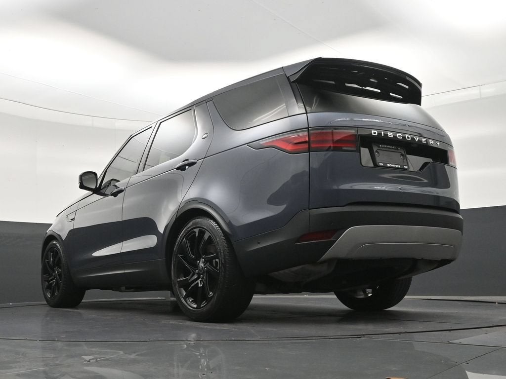 2024 Land Rover Discovery P300 S