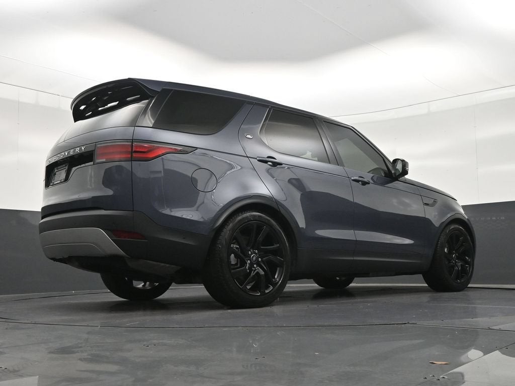 2024 Land Rover Discovery P300 S