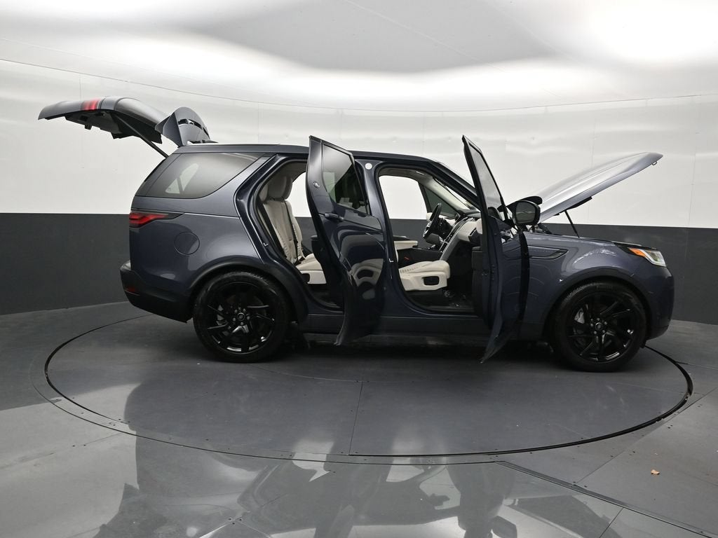 2024 Land Rover Discovery P300 S