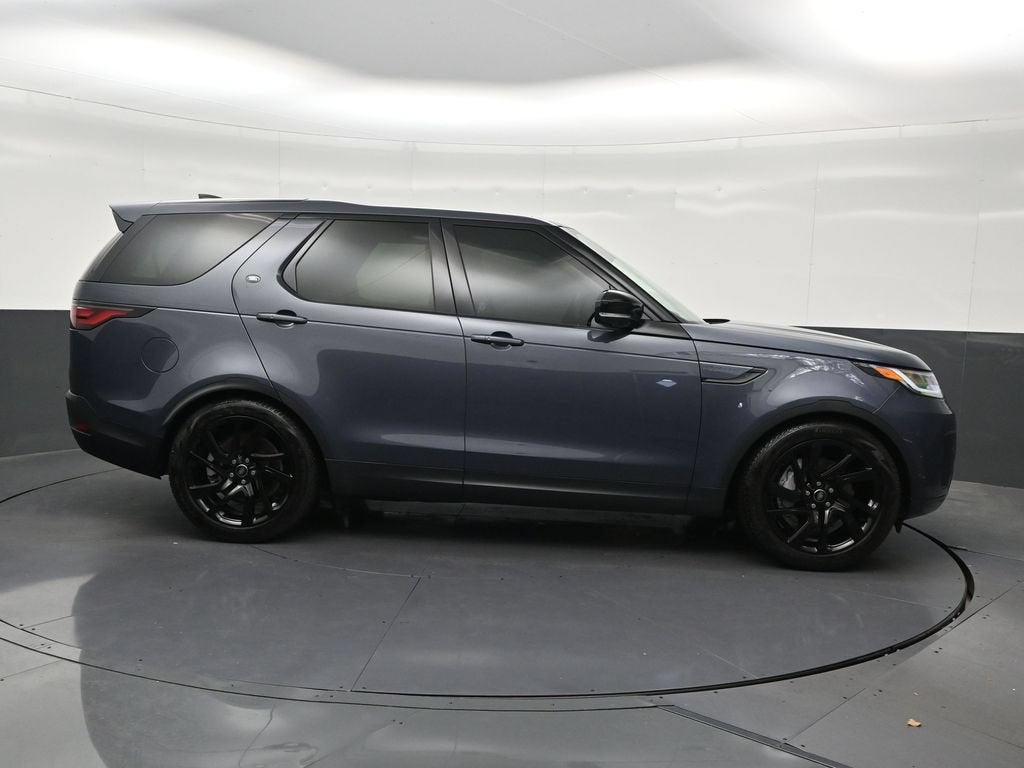 2024 Land Rover Discovery P300 S