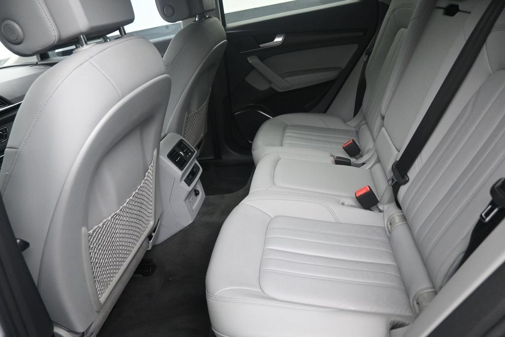 2022 Audi Q5 Premium 40 TFSI quattro S tronic