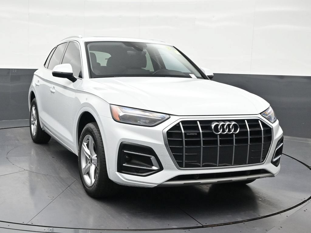 2022 Audi Q5 Premium 40 TFSI quattro S tronic