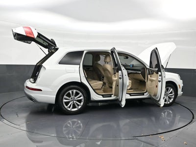 2019 Audi Q7 Premium