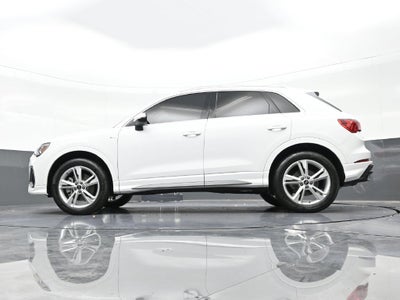 2023 Audi Q3 S line Premium