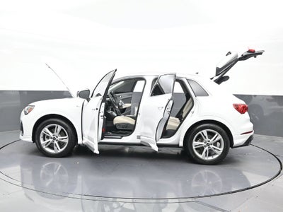 2023 Audi Q3 S line Premium