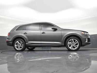 2021 Audi Q7 Premium Plus