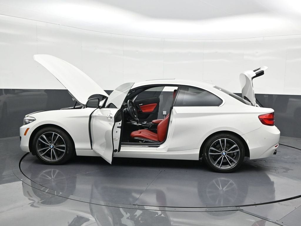2019 BMW 2 Series 230i