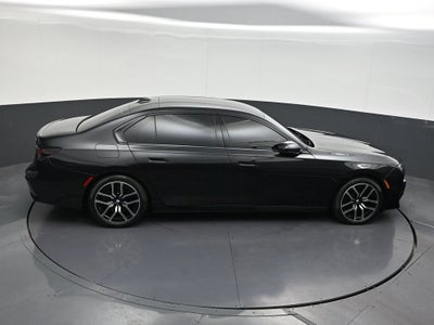 2025 BMW 740i xDrive