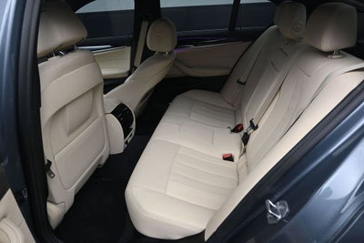 2022 BMW 540 i