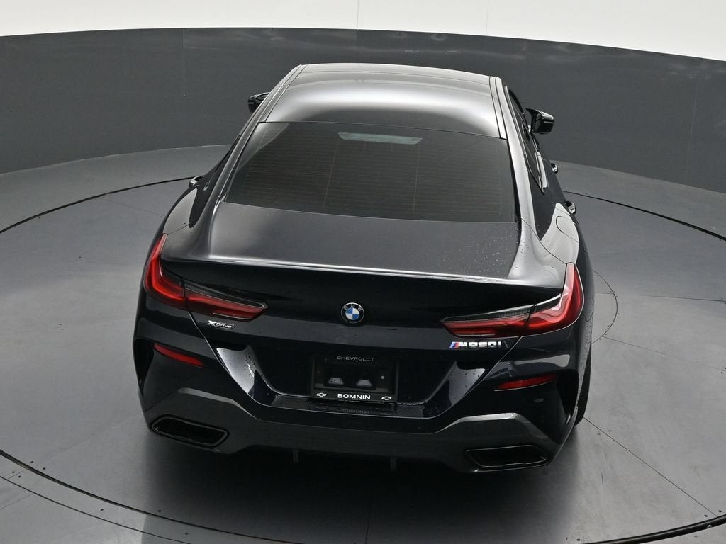 2025 BMW 8 Series M850i