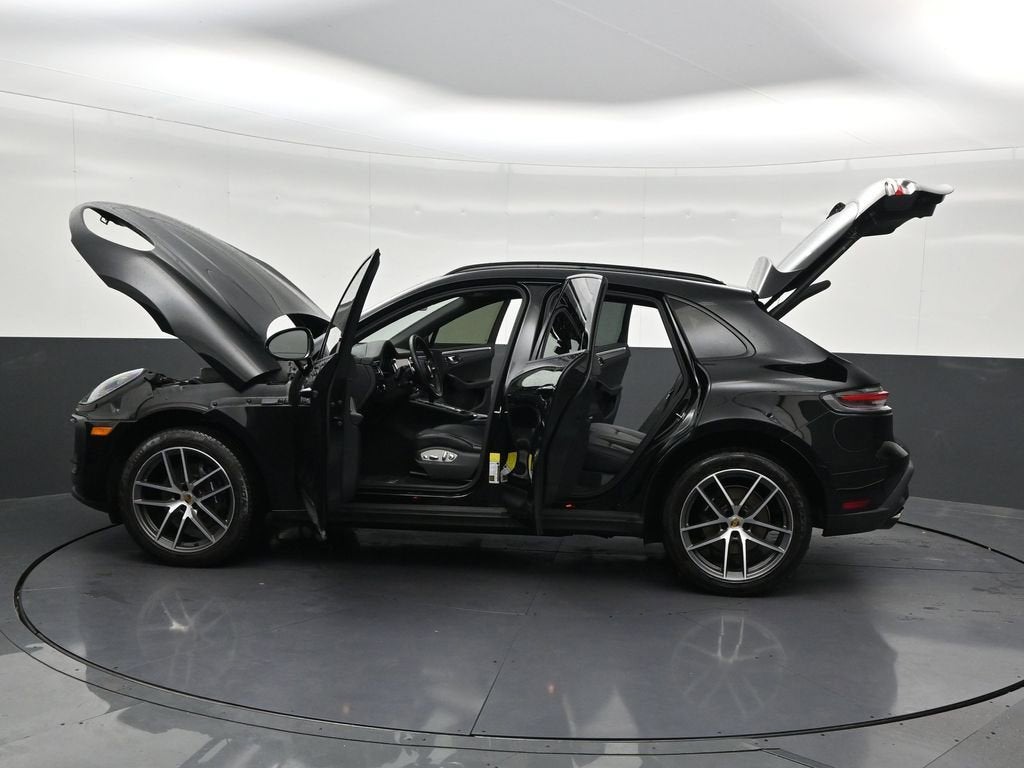 2022 Porsche Macan 4DR AWD