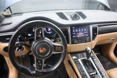 2018 Porsche Macan S