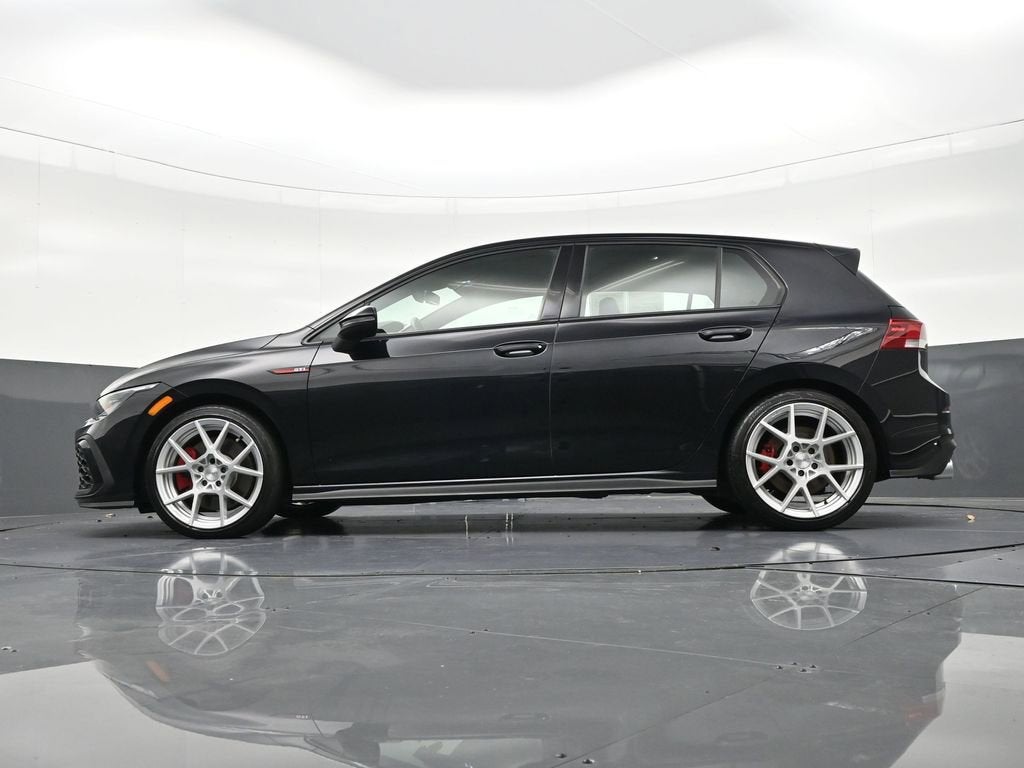 2022 Volkswagen Golf GTI S