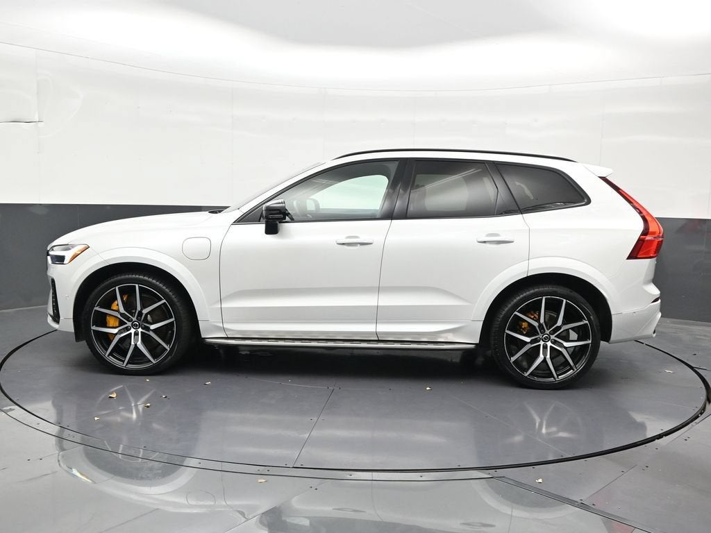 2022 Volvo XC60 Recharge Plug-In Hybrid T8 Polestar Engineered