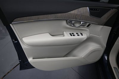 2023 Volvo XC90 B6 Plus 6-Seater