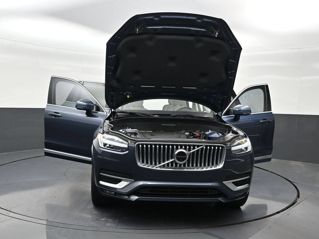 2023 Volvo XC90 B6 Plus 6-Seater