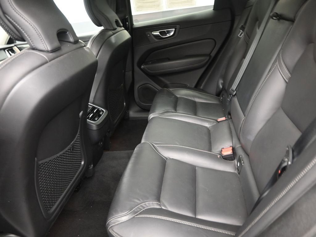 2022 Volvo XC60 Inscription