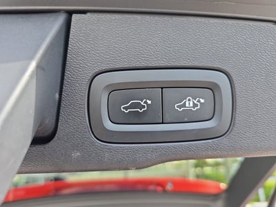 2022 Volvo XC60 Inscription