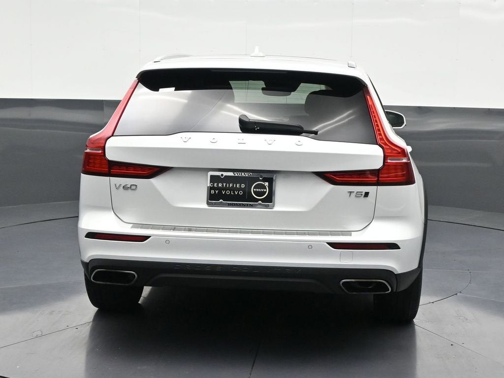2022 Volvo V60 Cross Country 4DR AWD T5