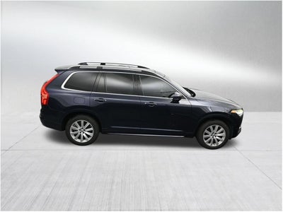 2017 Volvo XC90 Momentum