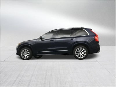 2017 Volvo XC90 Momentum