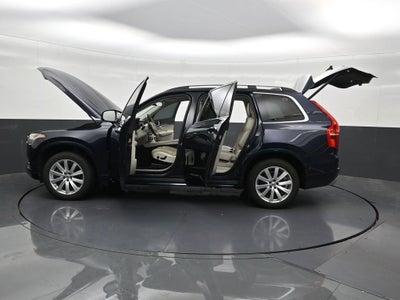 2017 Volvo XC90 Momentum
