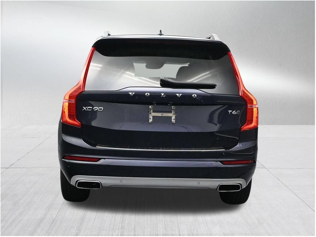 2017 Volvo XC90 Momentum