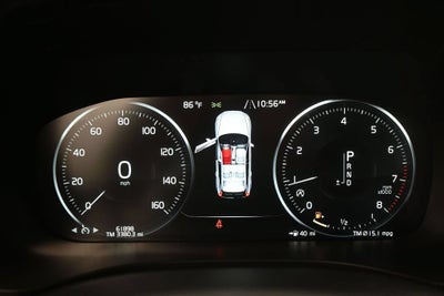 2018 Volvo XC60 Momentum