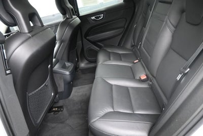 2018 Volvo XC60 Momentum