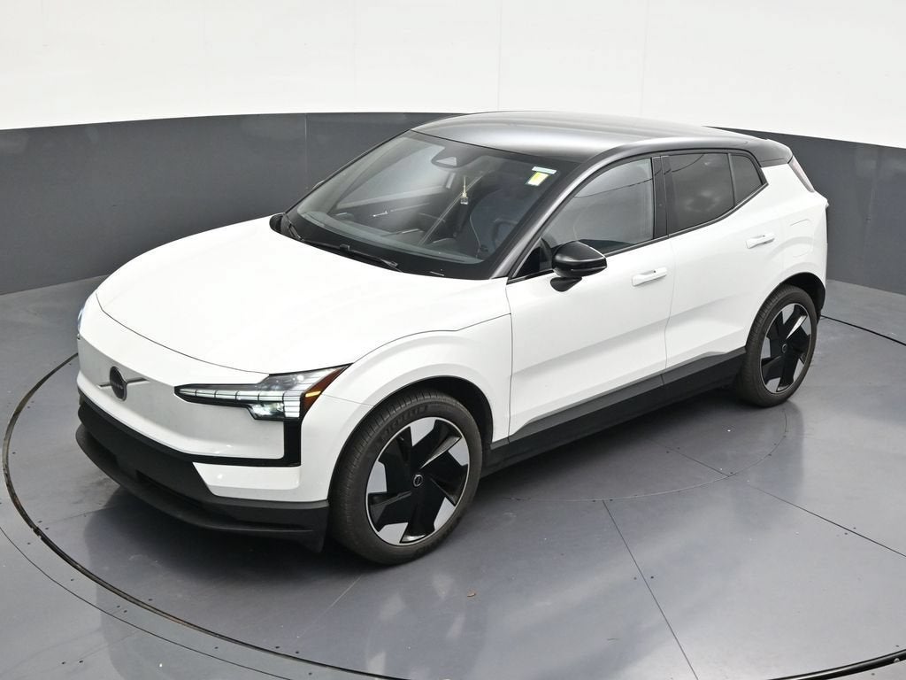 2025 Volvo EX30 Plus