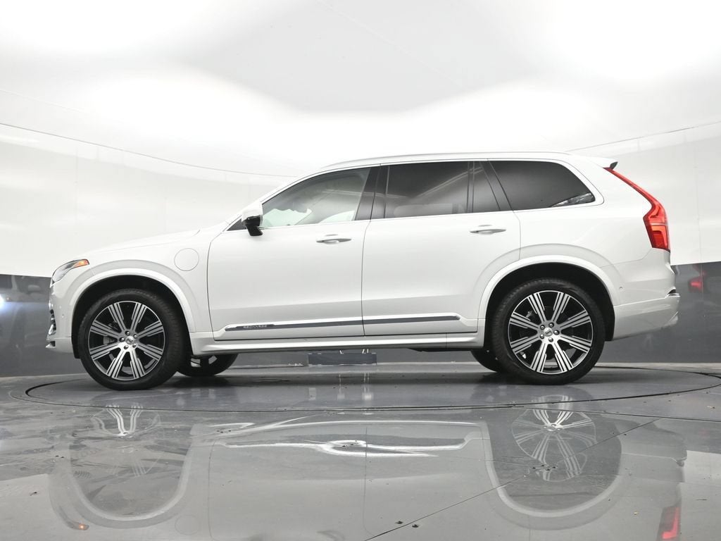 2024 Volvo XC90 Recharge Plug-In Hybrid T8 Ultimate Bright Theme 7-Seater