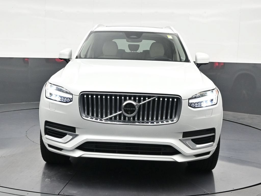 2024 Volvo XC90 Recharge Plug-In Hybrid T8 Ultimate Bright Theme 7-Seater